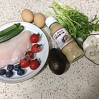 #321沙拉日#你一定不能错过的减脂神菜---蔬果鸡胸肉沙拉的做法图解1