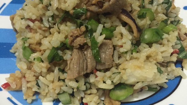 菜心瘦肉章鱼干饭的做法