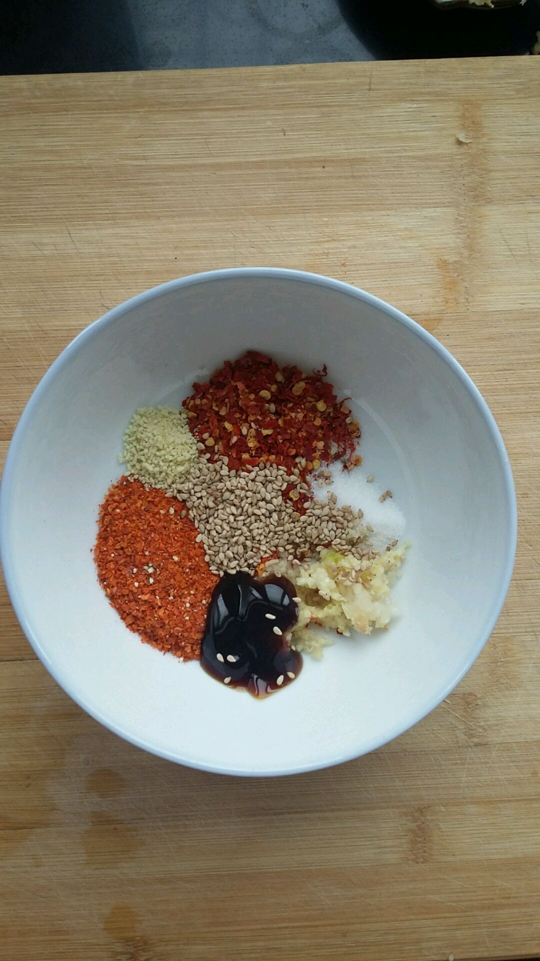 秘制辣椒油的做法图解1