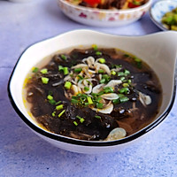 #我们约饭吧#十分钟快手菜：鲜辣紫菜虾皮汤的做法图解4