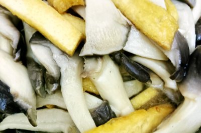 平菇炒香干