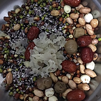 桂圆莲子八宝粥的做法图解1