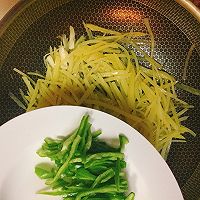 #餐桌上的春日限定#酸辣土豆丝的做法图解8