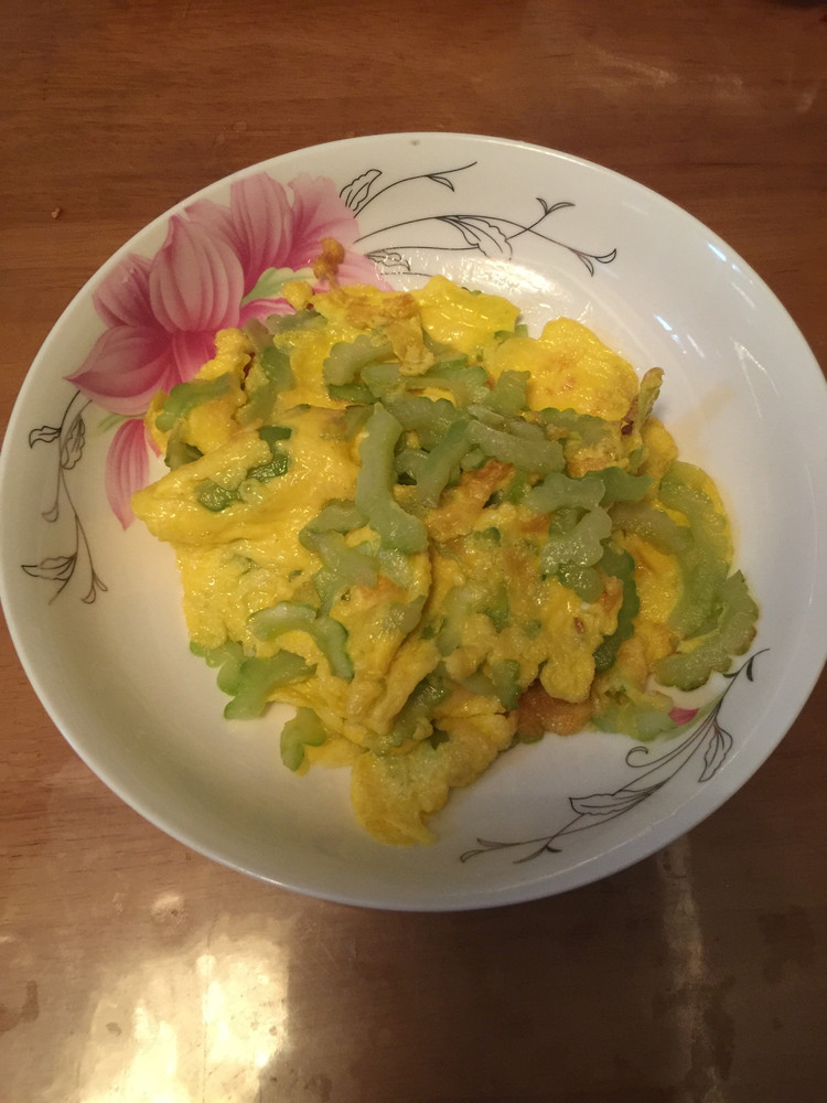 苦瓜鸡蛋的做法