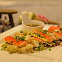 【屌丝逆袭】曼思教你做超级简单的【煎饼虾】的做法图解8