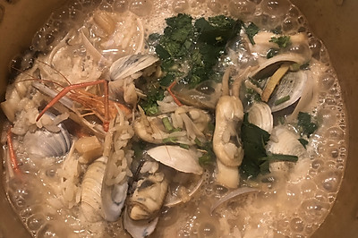 海鲜泡饭～