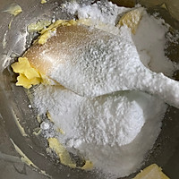 特浓牛乳味大饼干的做法图解2