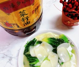 #寻味外婆乡，香聚中国年#青菜炒年糕的做法