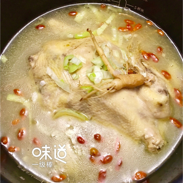 电饭煲韩式人参鸡汤