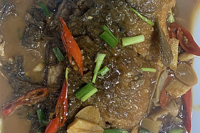 红烧鲫鱼