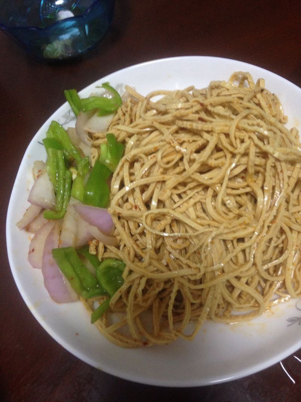 凉拌云丝
