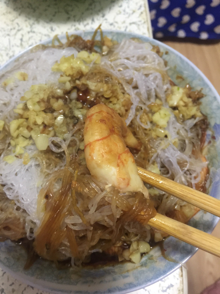 粉蒸虾的做法