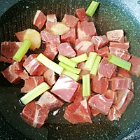 西红柿土豆烧牛肉#肉食者联盟#的做法图解3