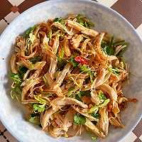 凉拌鸡胸肉，丝丝入味！的做法图解4