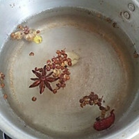 泡椒凤爪的做法图解2