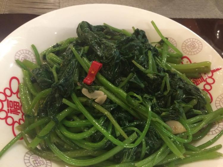 蒜蓉红薯叶的做法
