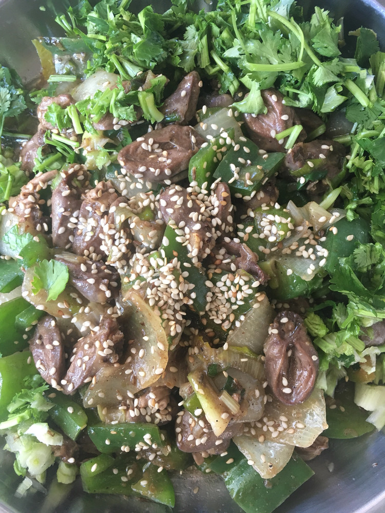 青椒孜然鸡心的做法