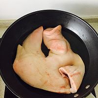 猪头肉的做法图解1