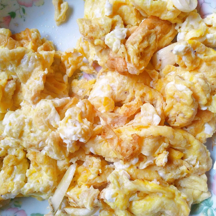 虾酱鸡蛋的做法