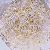 #珍选捞汁 健康轻食季#捞汁豆芽的做法图解2