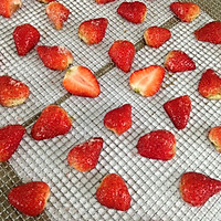 自制草莓干的做法图解5