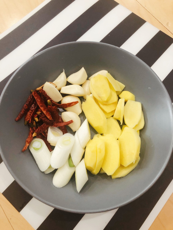 可乐煮姜作用有哪些_可乐煮姜的作用_可乐煮姜有什么作用