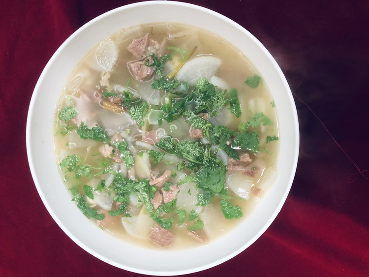 牛肉炖萝卜的做法