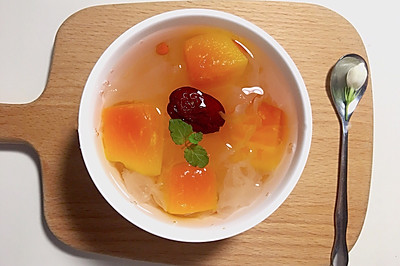 木瓜银耳汤（羹）--秋冬季必备滋补养颜甜汤