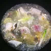 豆腐鱼皮汤的做法图解5