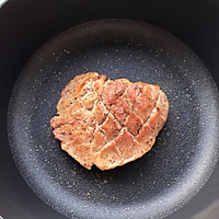 香煎梅花肉的做法图解3