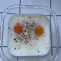 #未来航天员-健康吃蛋#香葱火腿芝士蛋奶烤馒头丁的做法图解4