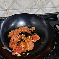 番茄鸡蛋鲜虾面的做法图解5