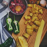 菠萝咕咾肉(健康 低脂免油炸)的做法图解1