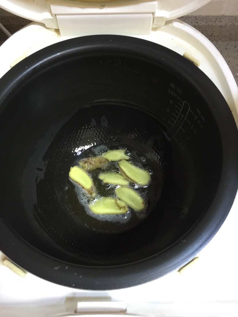 电饭锅可乐鸡翅的做法图解3