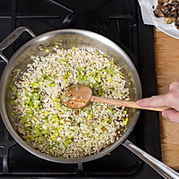 轻食·牛肝菌与混合菌菇意大利调味饭的做法图解3