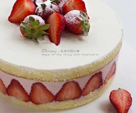 小清新之美—草莓冻芝士蛋糕