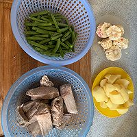#鲜到鲜得，月满中秋，沉鱼落宴#豆角玉米炖排骨的做法图解2