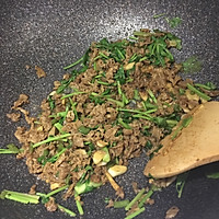 香菜炒牛肉（随性家常版）的做法图解4