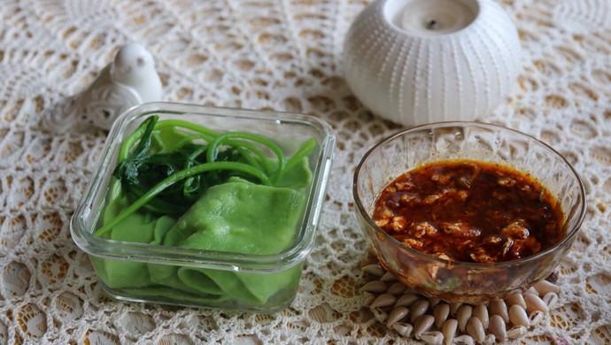 菠菜蘸水面