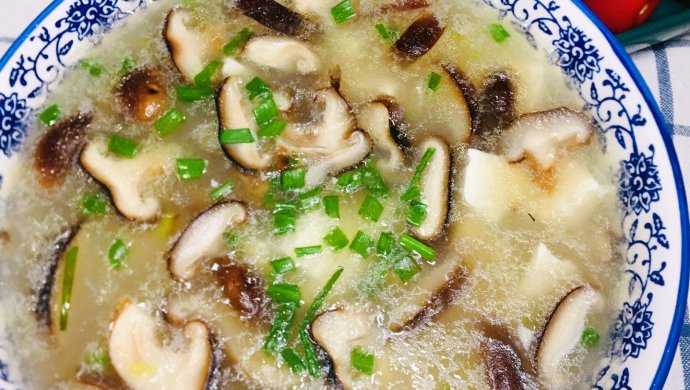 豆腐香菇汤