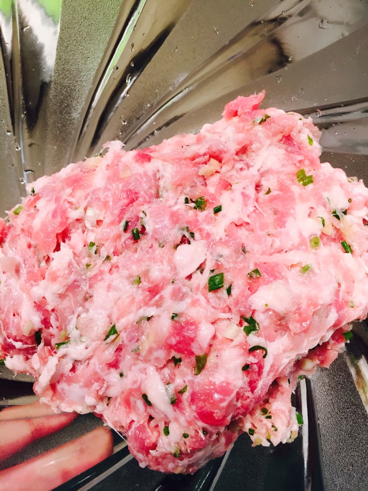 玉米猪肉水饺的做法图解1