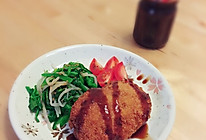 日式炸肉饼（メンチカツ）的做法