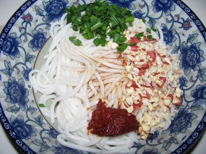 豆花米线的做法图解4