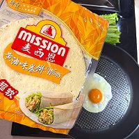 #节日美味就这么简单#奥尔良烤鸡卷饼的做法图解1