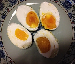 家庭简易版腌制咸鸭蛋的做法