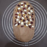 #精品菜谱挑战赛#香蕉可可奶酪果干软欧包的做法图解8