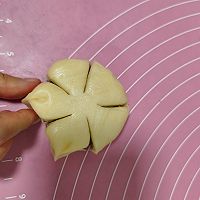 中式点心花酥（桃花酥、菊花酥、梨花酥、四叶草酥）的做法图解7