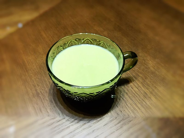 牛油果橙子汁的做法