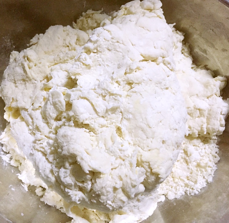 荸荠水饺的做法图解2