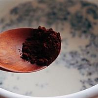 可可肉桂奶茶，这杯热奶茶，必须按顺序煮，才能煮出完美的味道。的做法图解4